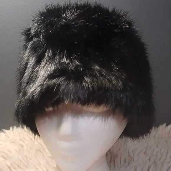 Hat - Picture 8 of 8